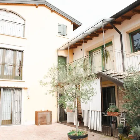 Casale Manzoni Apartment Verona Exterior photo