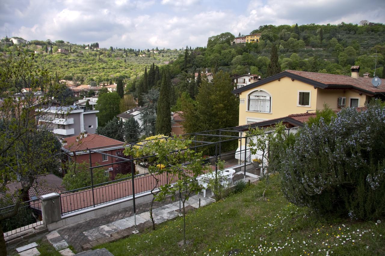 Casale Manzoni Apartment *